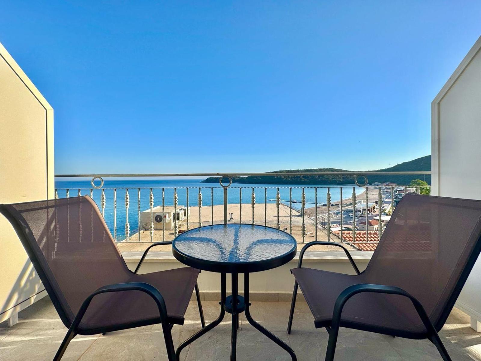 Beachfront Hotel Palma - Jaz Будва Экстерьер фото